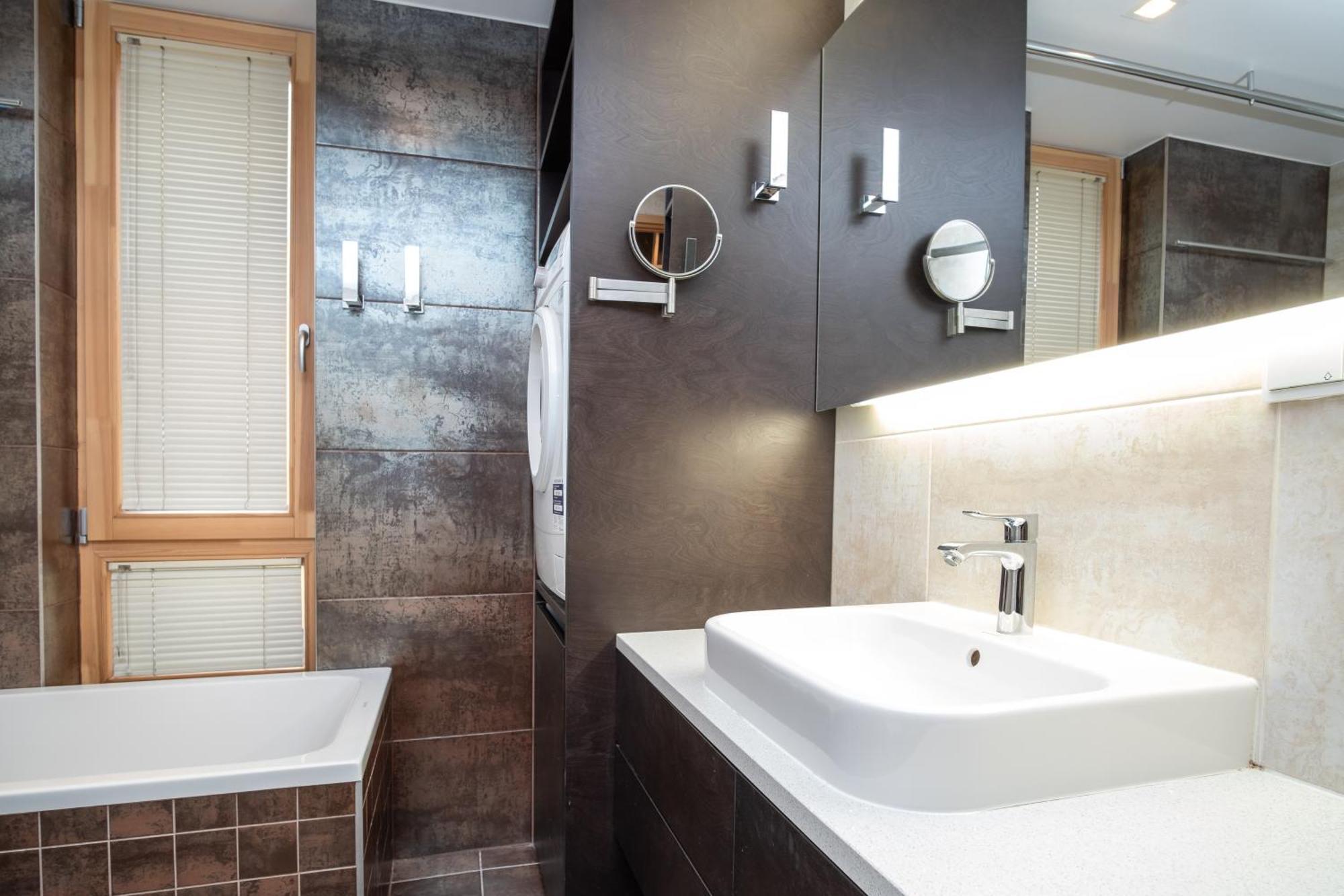 Dream Stay - Stylish Apartment Near Old Town With Free Parking Tallinn Exterior photo